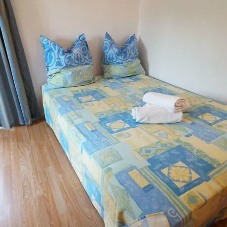 Sandra Guest house