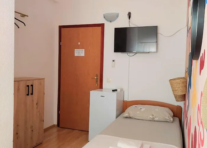 桑德拉旅馆 招待所