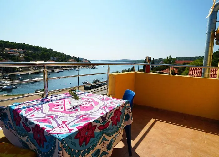 Guest house Sandra 3*