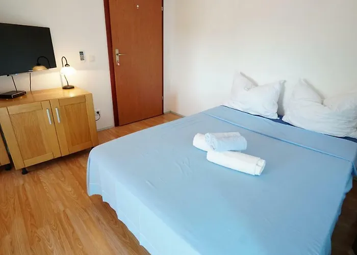 招待所 桑德拉旅馆 3*